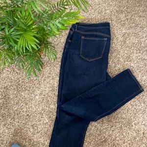 4/$20 skinny old navy jeans